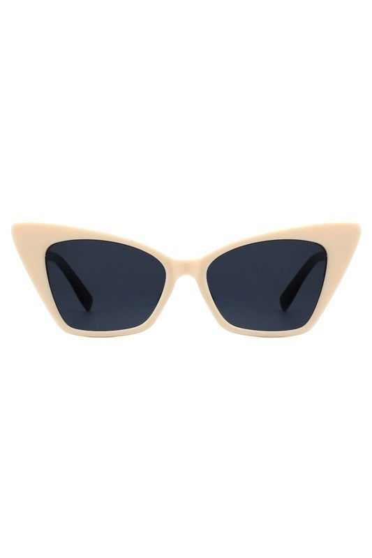 Retro | Square Cat Eye | Sunglasses accessory Cramilo Eyewear Nude OneSize 
