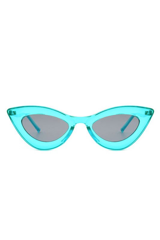 Retro Cat Eye | Sunglasses accessory Cramilo Eyewear Blue OneSize 