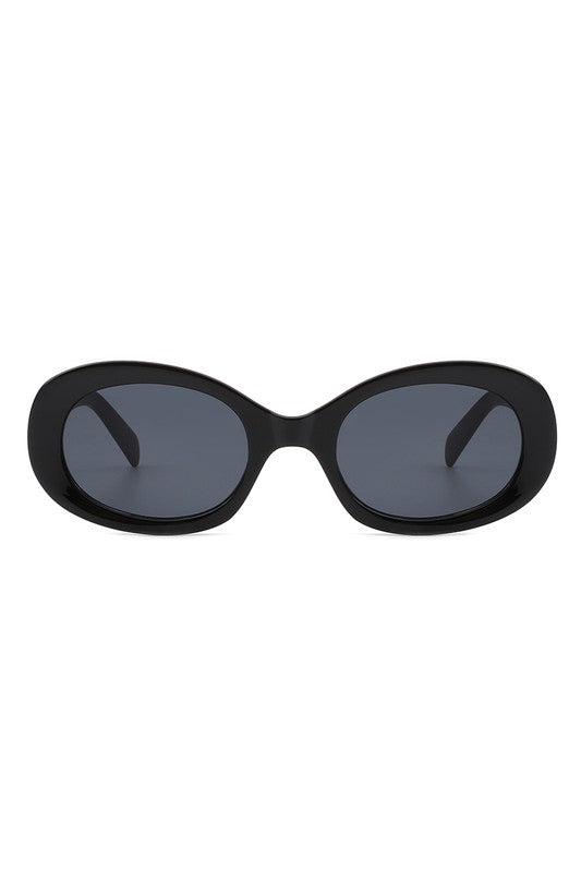 Oval Retro Clout Vintage | Sunglasses accessory Cramilo Eyewear Black OneSize 