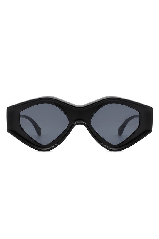 Geometric Triangle | Futuristic | Sunglasses accessory Cramilo Eyewear Black OneSize 