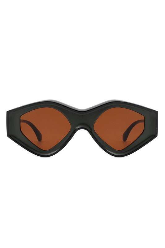 Geometric Triangle | Futuristic | Sunglasses accessory Cramilo Eyewear Black/Brown OneSize 