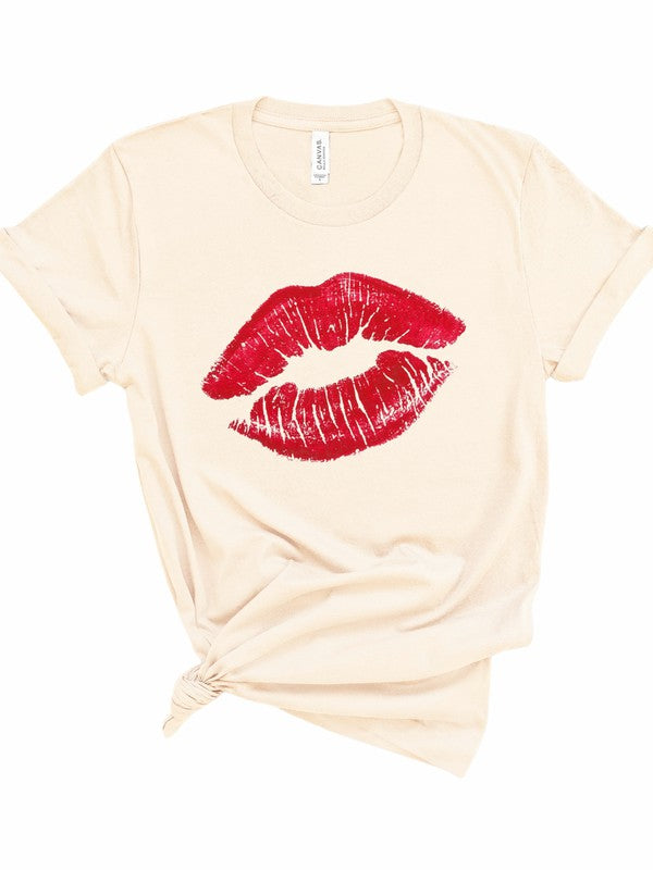 Red Lips | Graphic Tee Clothing Ocean and 7th Cream L 