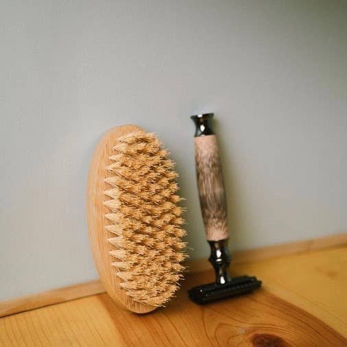 Vegan Beard Grooming Brush | Men's Health & Beauty Bamboo Switch   
